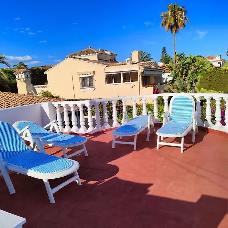 Villa Marbesa 200 M From The Sea!!! Marbella