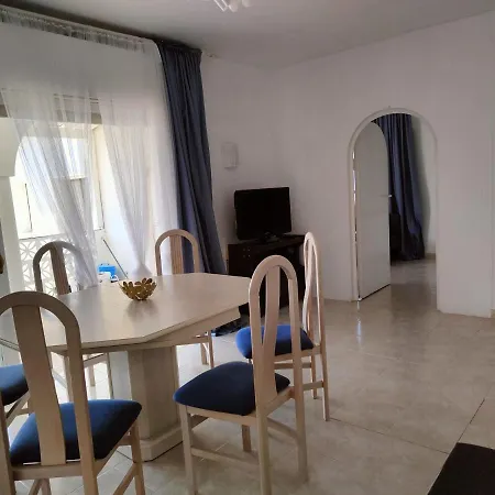 Marbesa 200 M From The Sea!!! Villa *